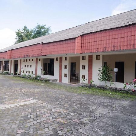 Reddoorz Near Kampus 3 Uty Yogyakarta Hotel Exterior photo