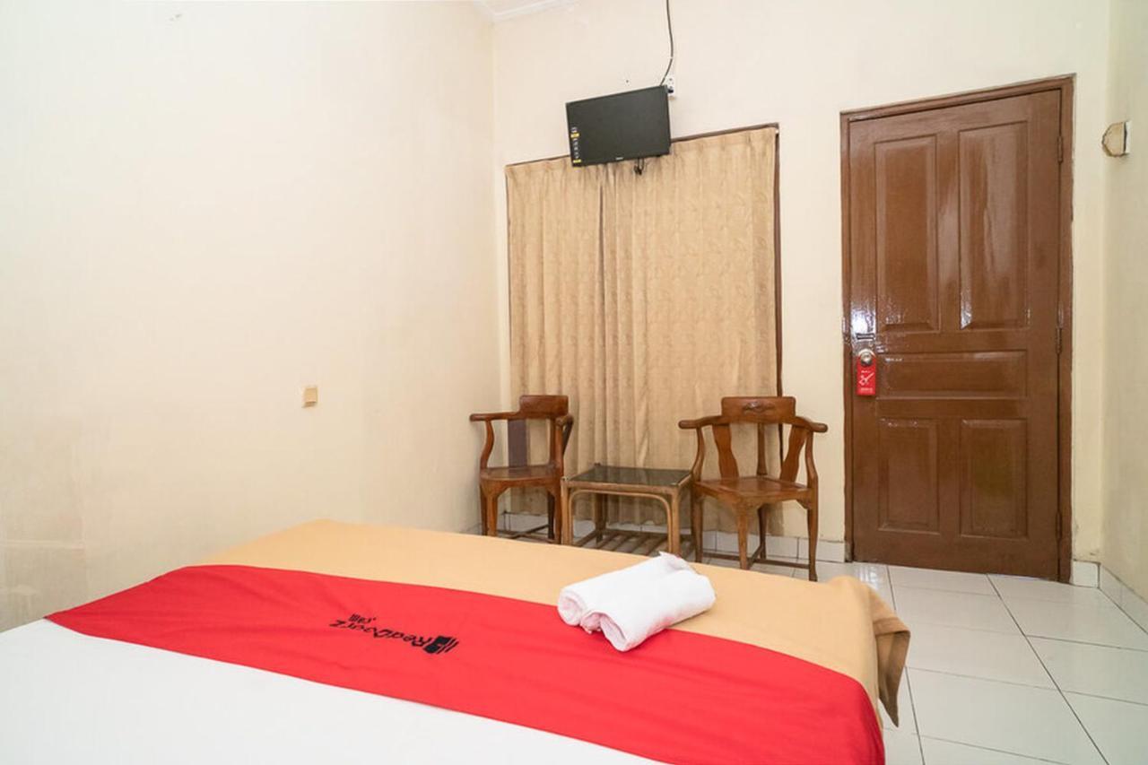 Reddoorz Near Kampus 3 Uty Yogyakarta Hotel Exterior photo