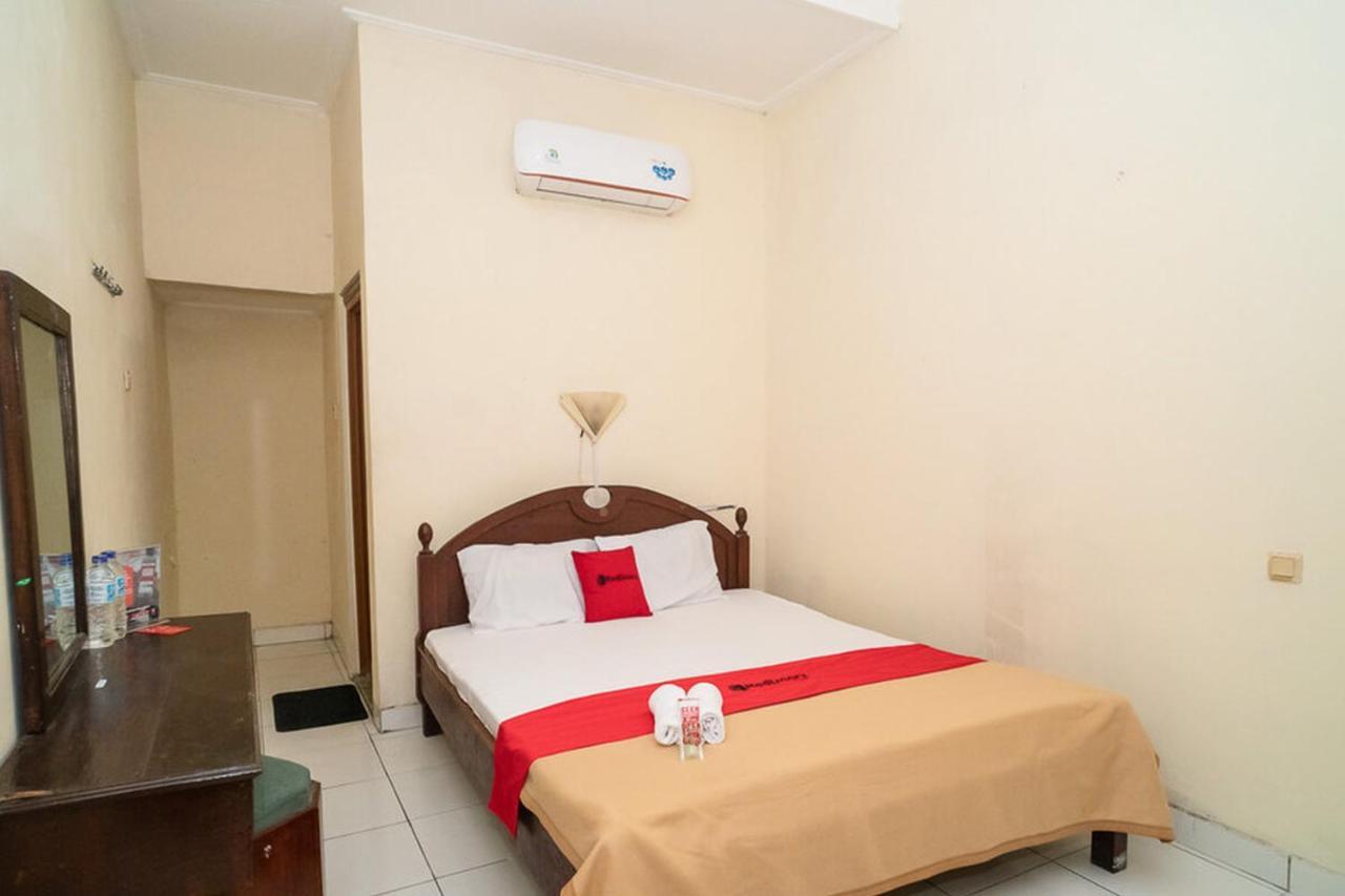 Reddoorz Near Kampus 3 Uty Yogyakarta Hotel Exterior photo
