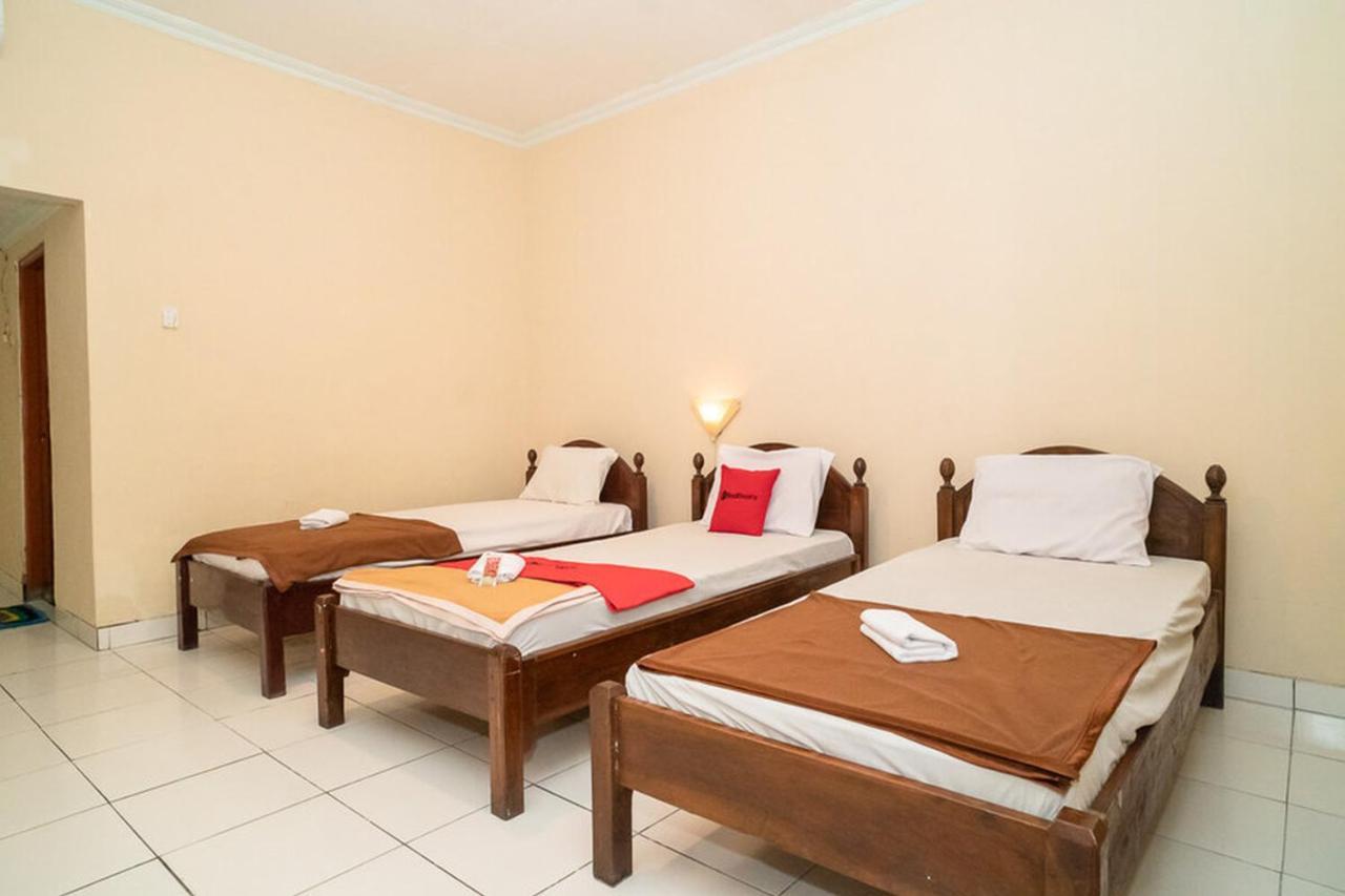 Reddoorz Near Kampus 3 Uty Yogyakarta Hotel Exterior photo