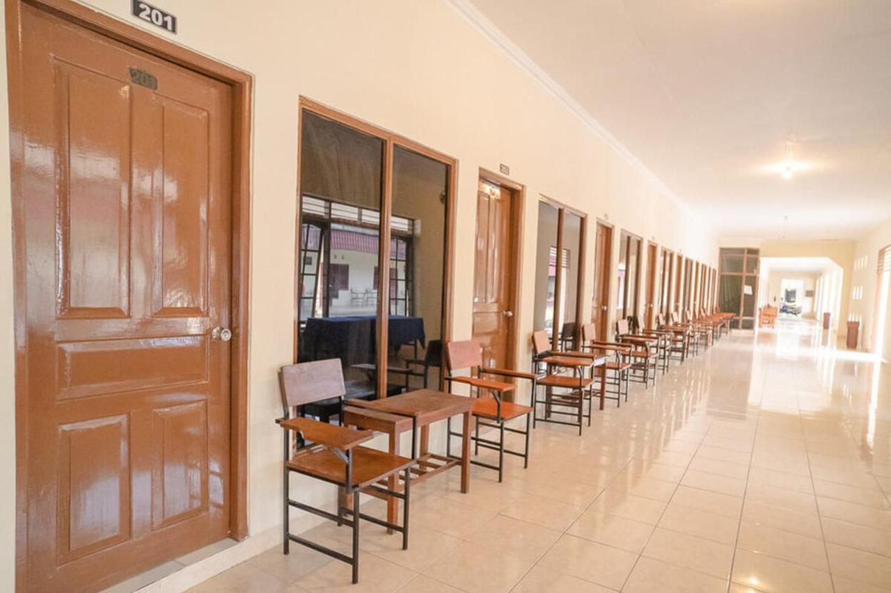 Reddoorz Near Kampus 3 Uty Yogyakarta Hotel Exterior photo